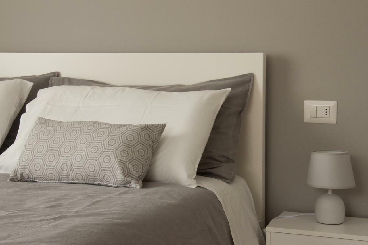 Lg Apartment 斯特雷萨 外观 照片